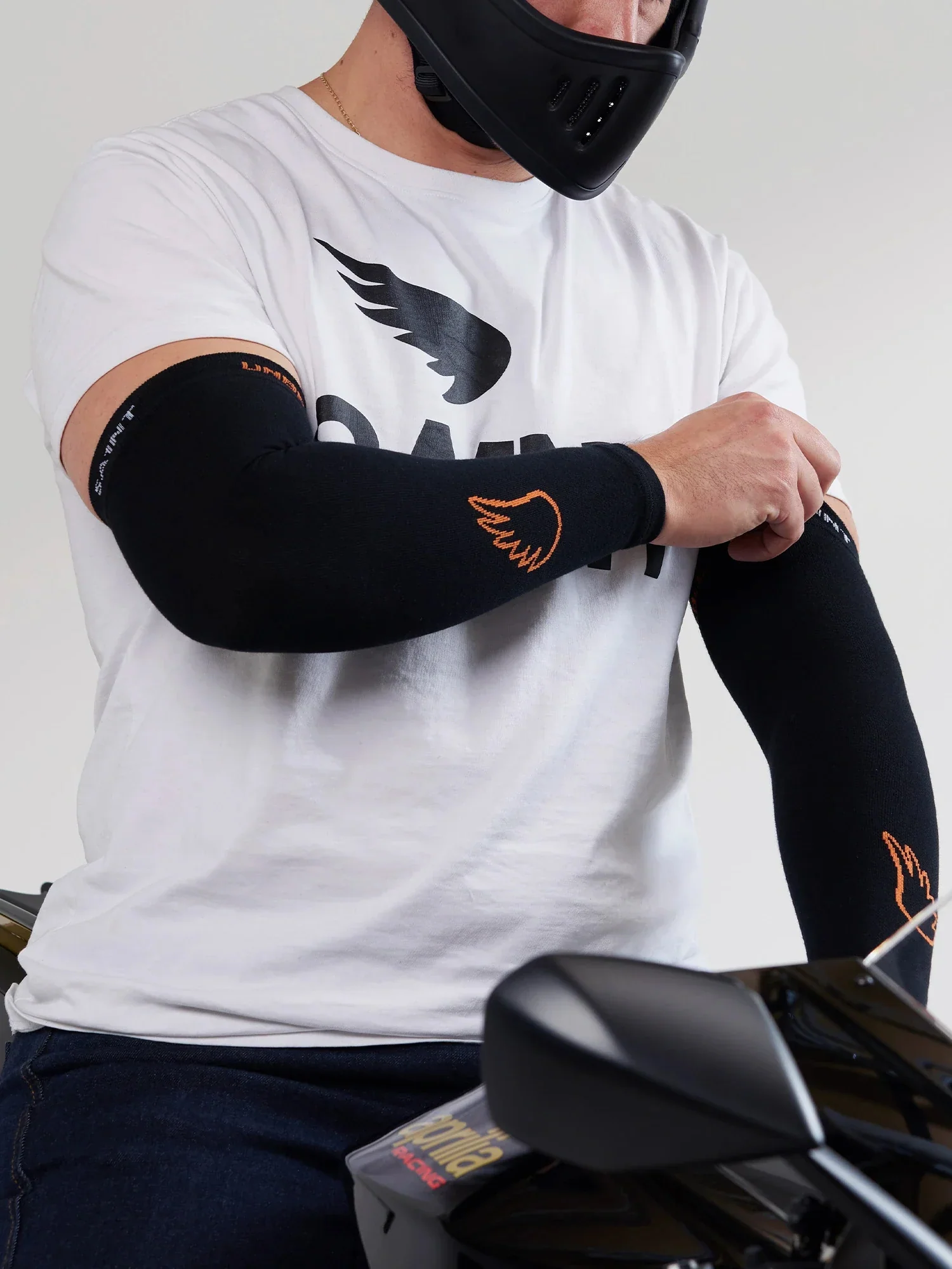 Moto Compression Arm Sleeve - Image 5